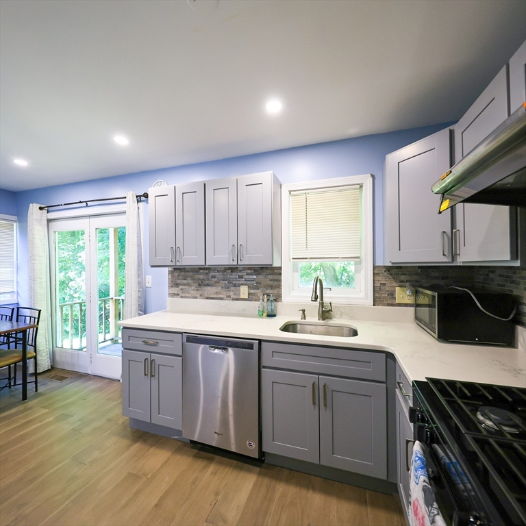 34 Farmland Road, Unit A Lowell, MA 01850 - Photo 15 of 32