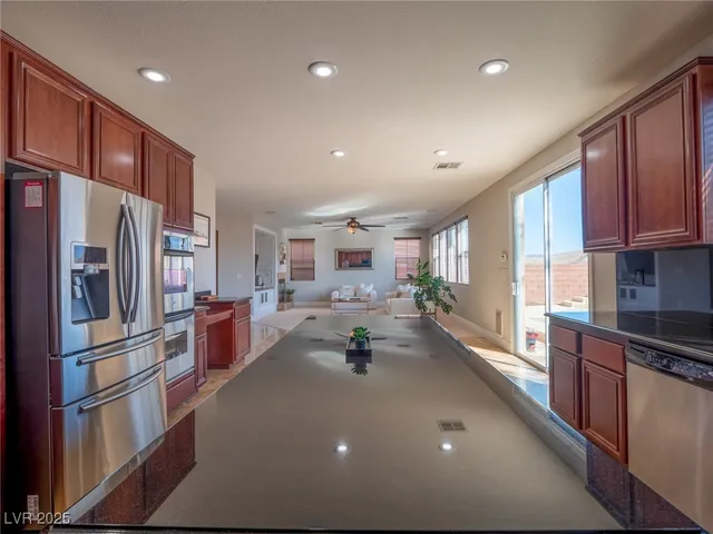 $768,500 | 7125 Mountain Den Avenue, Las Vegas, NV 89179