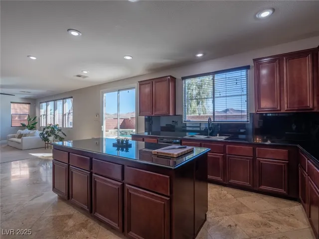 $768,500 | 7125 Mountain Den Avenue, Las Vegas, NV 89179