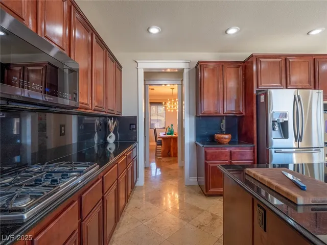 $768,500 | 7125 Mountain Den Avenue, Las Vegas, NV 89179