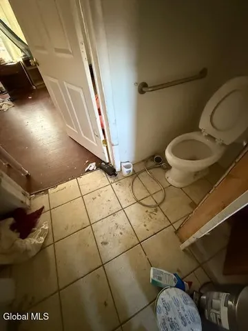 $67,450 | 352 Lee Road, Granville, NY 12832