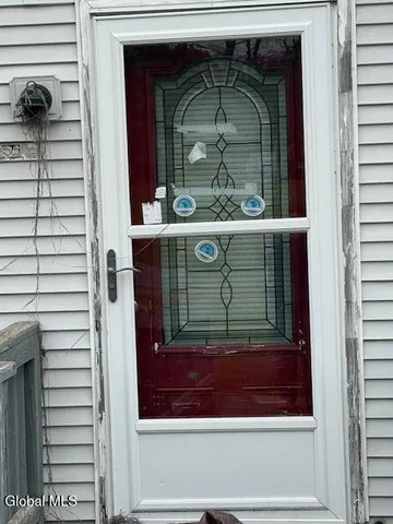 $67,450 | 352 Lee Road, Granville, NY 12832