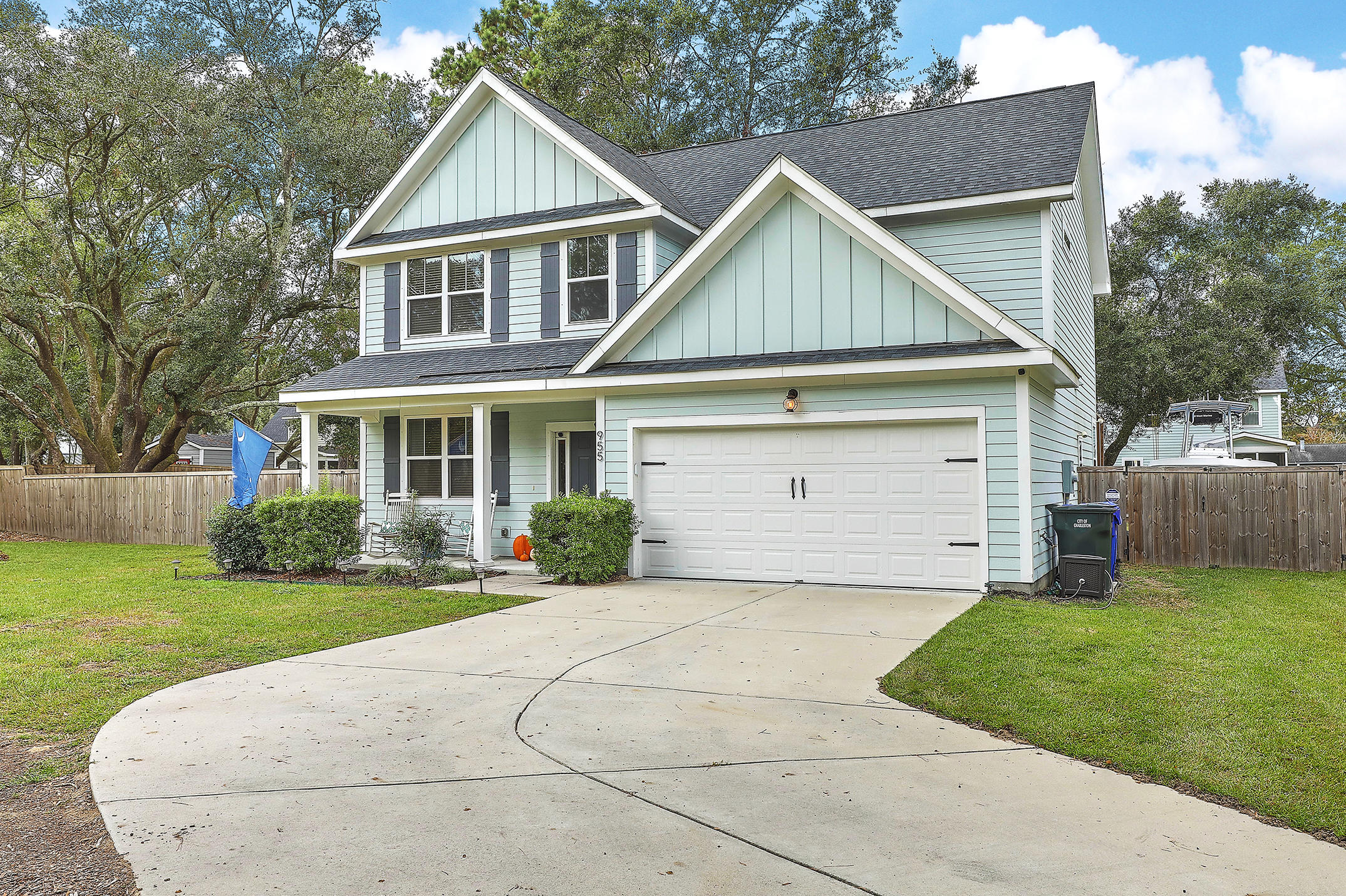 955 Dills Bluff Road Charleston, SC 29412 - Photo 2 of 39 1R3A0191_2_3_4_5_6_7