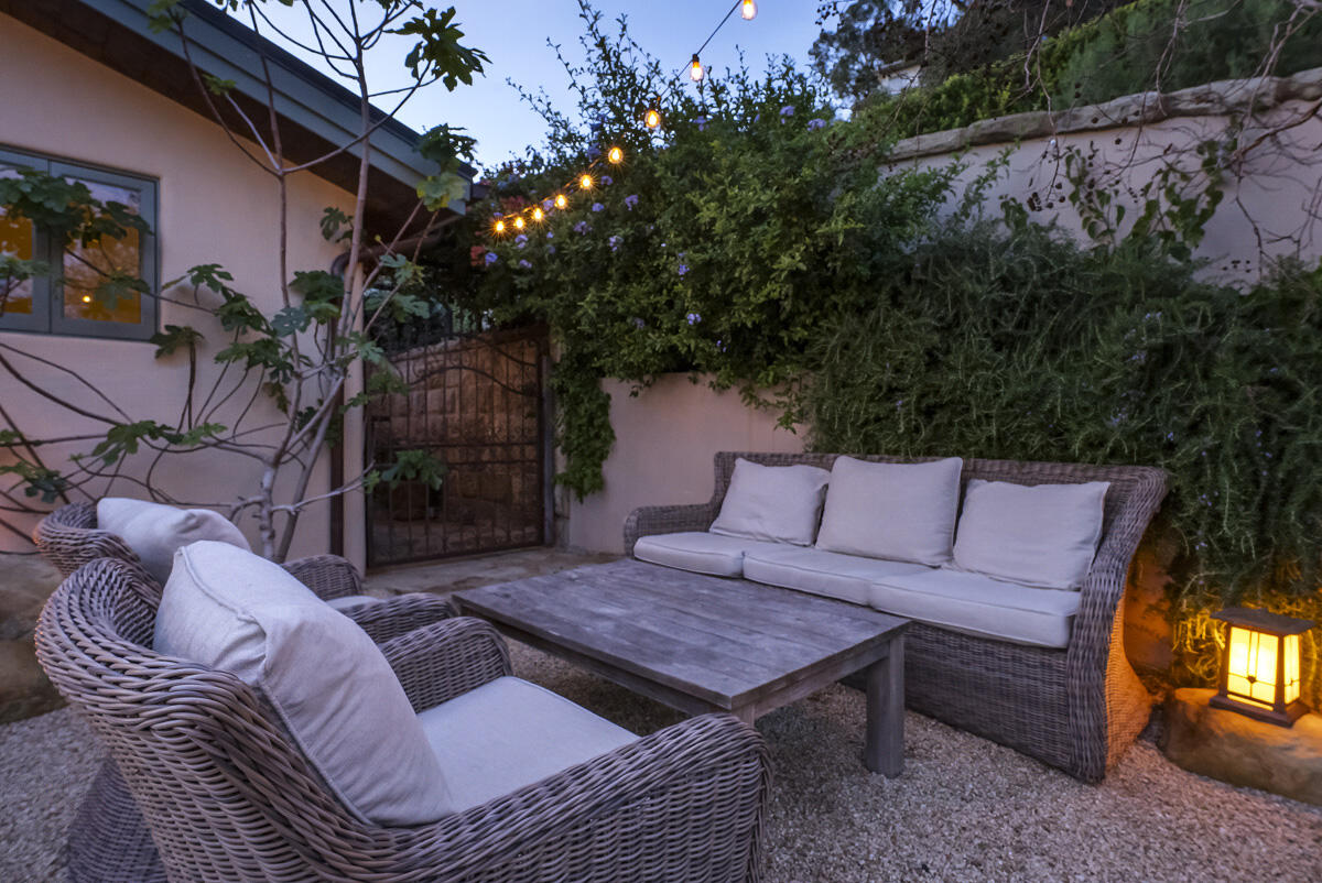 2835 Exeter Place Santa Barbara, CA 93105 - Photo 19 of 24 2835 Exeter Place_WEB_025