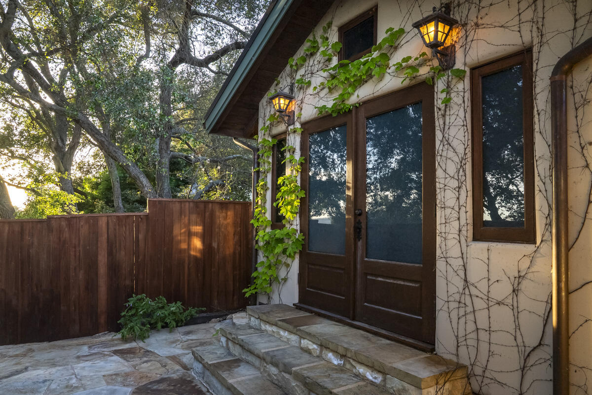 2835 Exeter Place Santa Barbara, CA 93105 - Photo 22 of 24 2835 Exeter Place_WEB_022