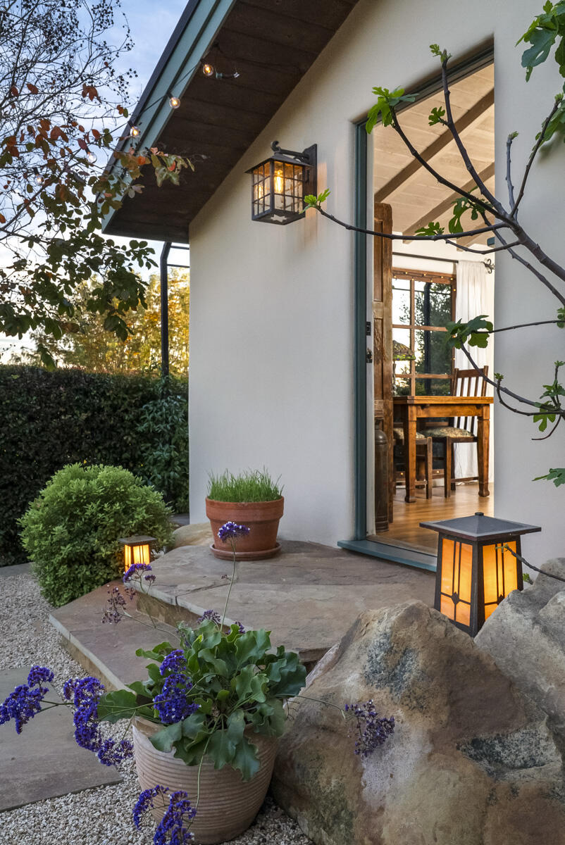 2835 Exeter Place Santa Barbara, CA 93105 - Photo 5 of 24 2835 Exeter Place_WEB_007