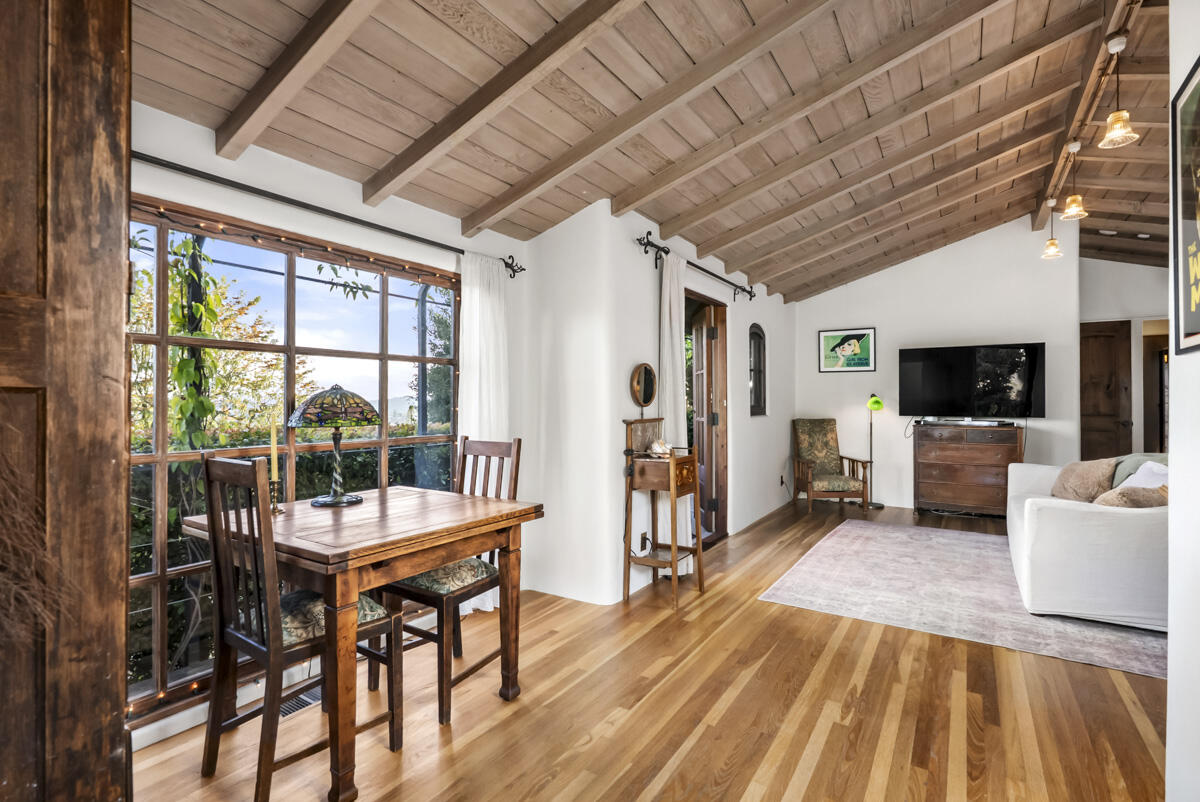 2835 Exeter Place Santa Barbara, CA 93105 - Photo 6 of 24 2835 Exeter Place_WEB_010