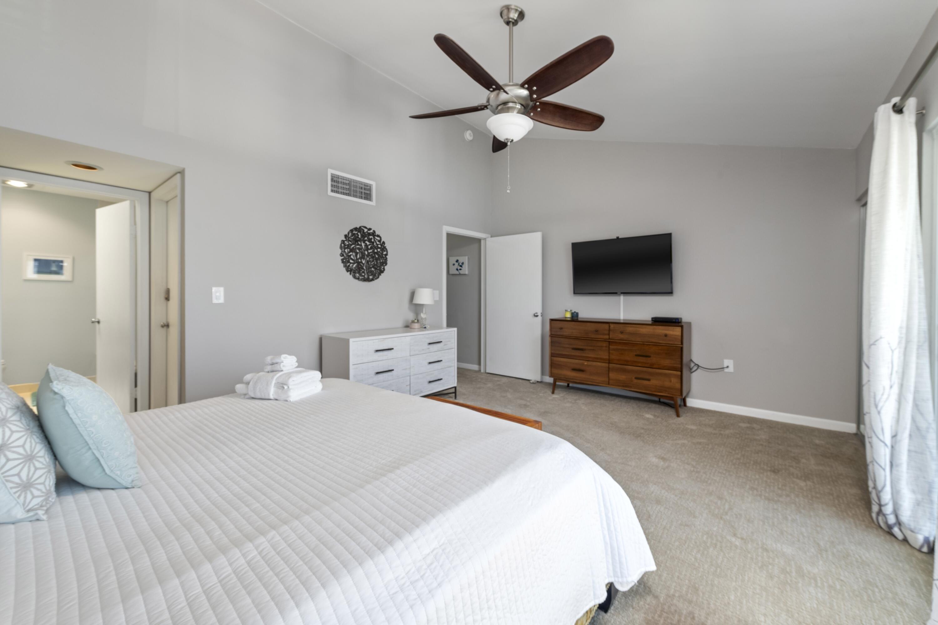 96 Ave C, Unit 2 Marathon, FL 33050 - Photo 30 of 40 Marathon_96_Avenue_C_Drive_2_3rd_Level_M