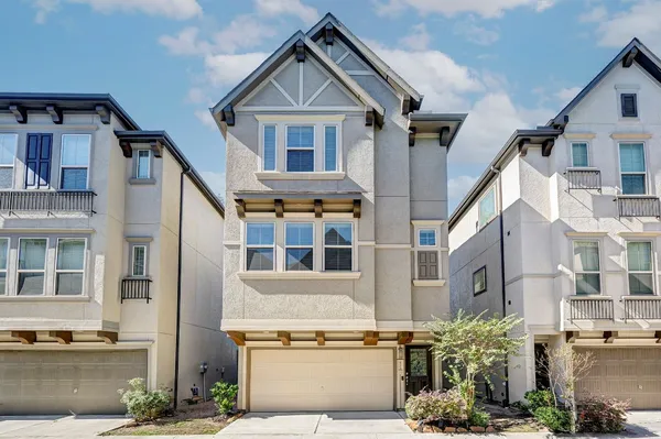 $2,350 | 2113 Paul Quinn Street, Houston, TX 77091