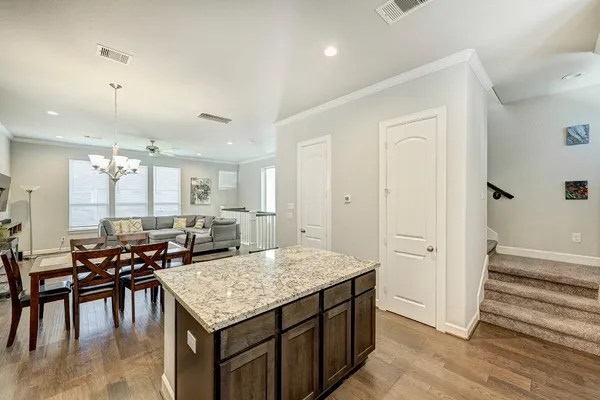 $2,500 | 2113 Paul Quinn Street, Houston, TX 77091