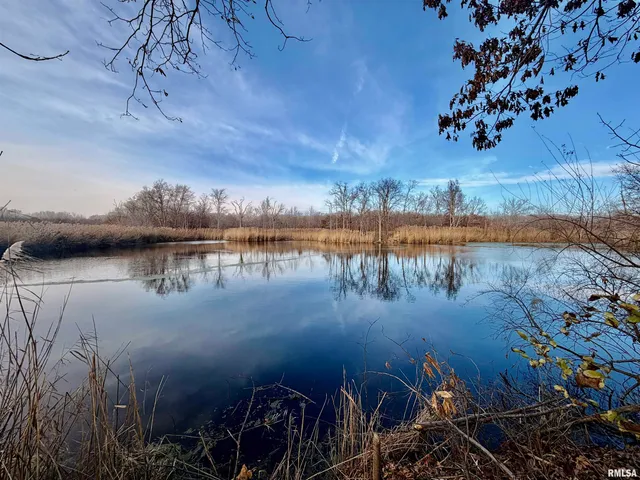 $180,000 | 421 Jeff Road, Centralia, IL 62801