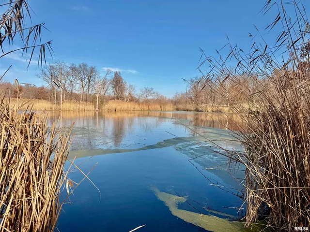 $180,000 | 421 Jeff Road, Centralia, IL 62801