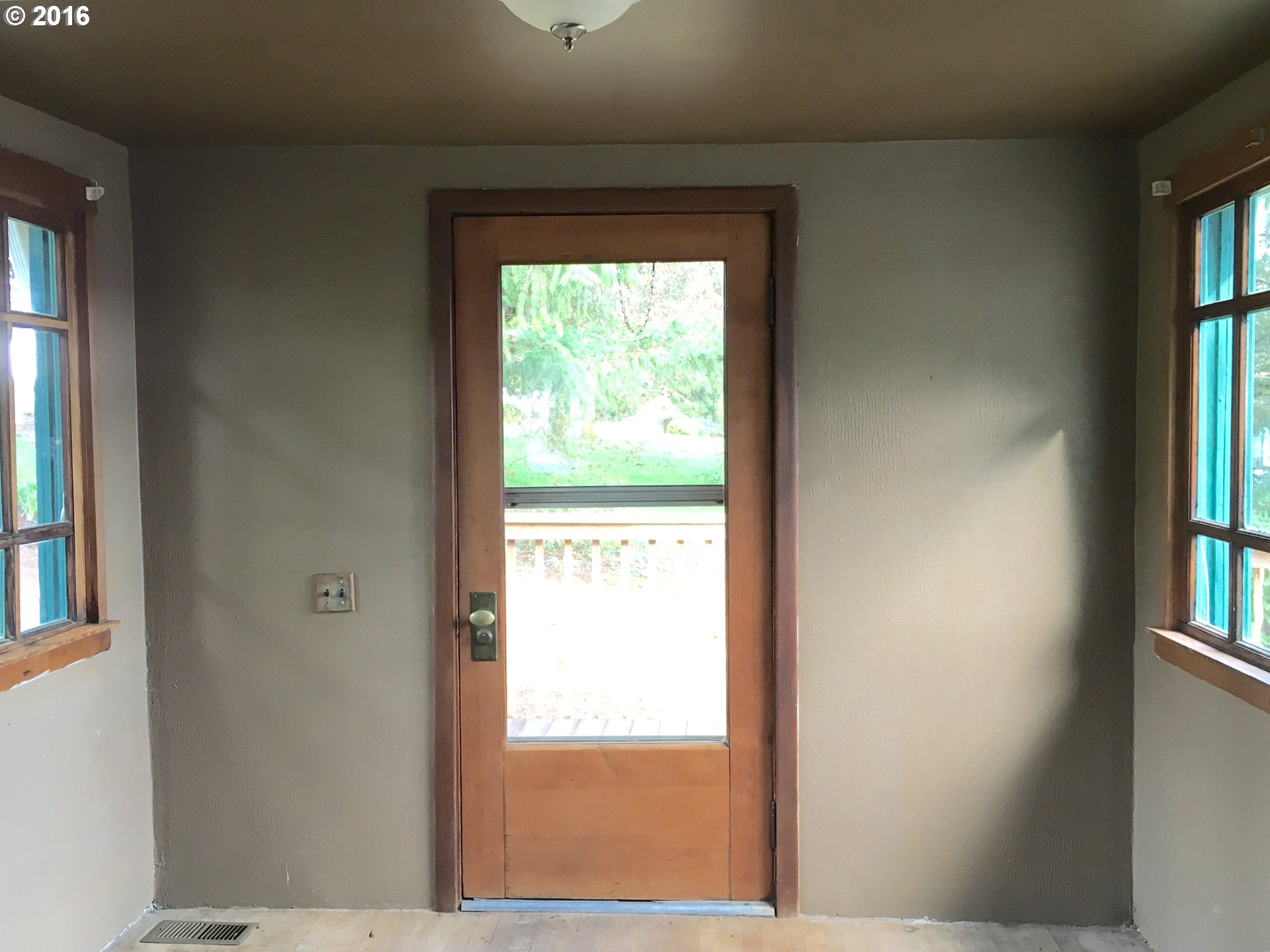17640 Southwest Neugebauer Road Hillsboro, OR 97123 - Photo 3 of 30 a view of front door