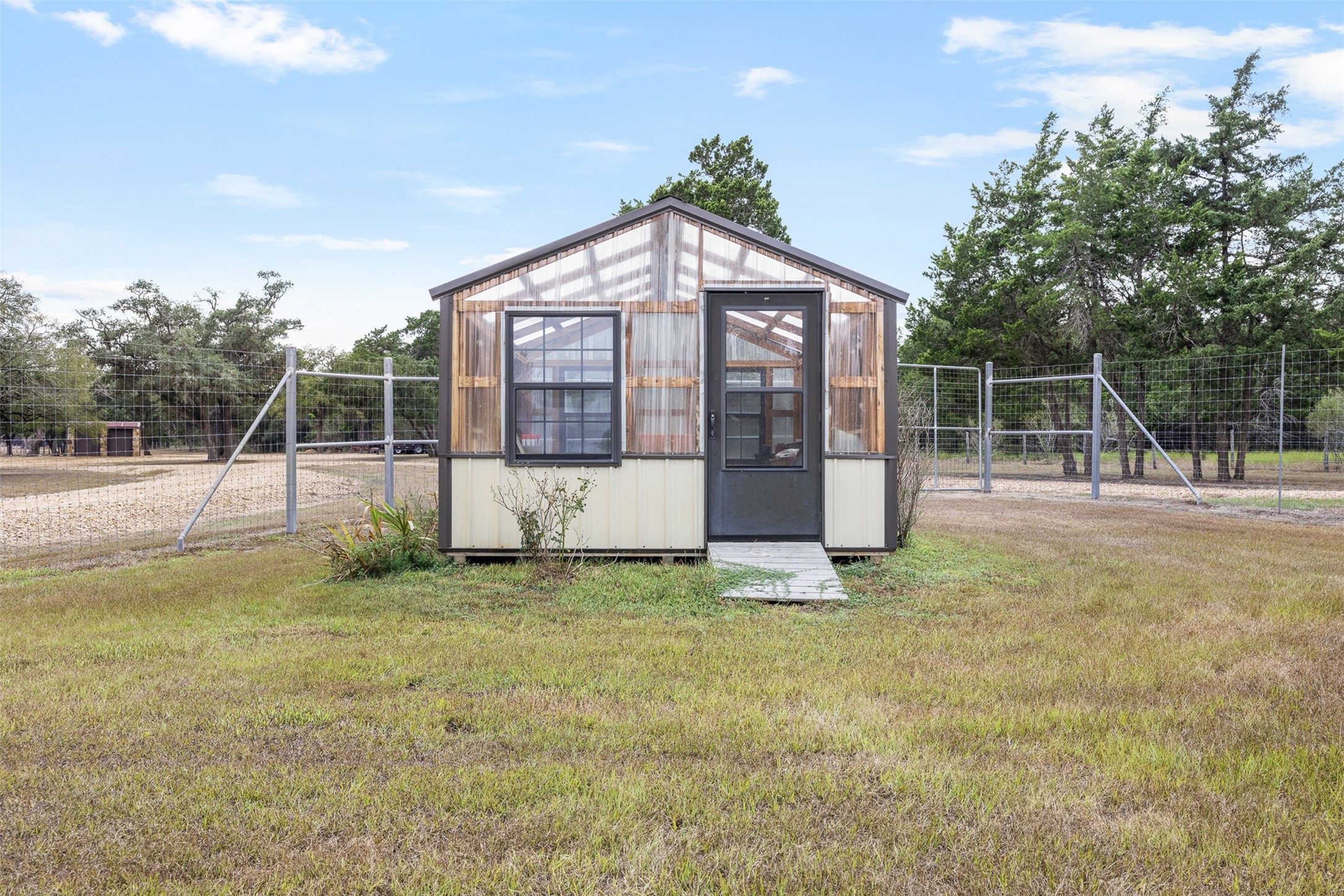 2574 FM 2434 Weimar, TX 78962 - Photo 18 of 48 Gallery Image 18
