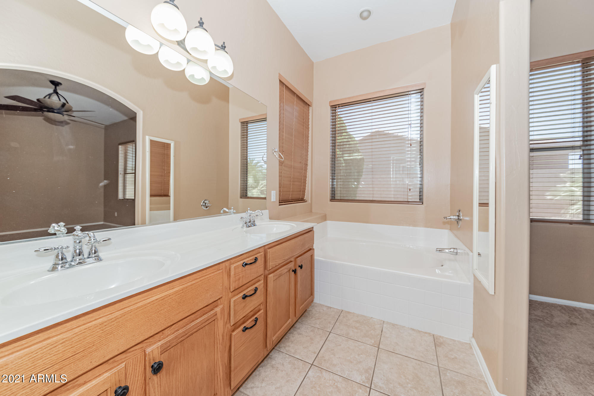 21618 Greenway Road Maricopa, AZ 85138 - Photo 29 of 44 21618 N Greenway Rd-22