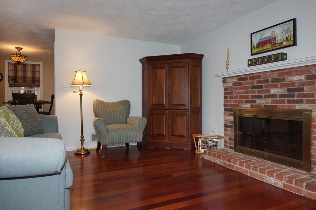 9 Virginia Road Tyngsborough, MA 01879 - Photo 13 of 30