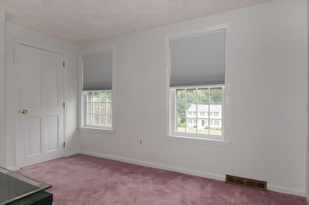 9 Virginia Road Tyngsborough, MA 01879 - Photo 21 of 30