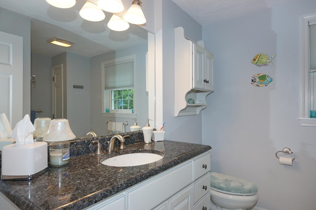 9 Virginia Road Tyngsborough, MA 01879 - Photo 22 of 30