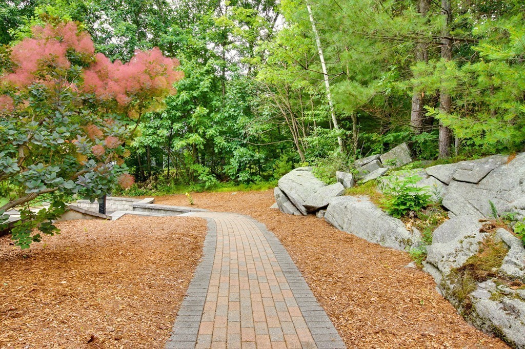 9 Virginia Road Tyngsborough, MA 01879 - Photo 27 of 30