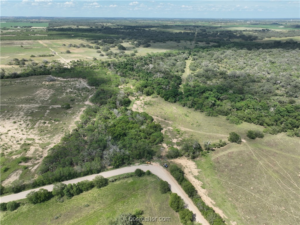 1 Lozano Road Poteet, TX 78065 - Photo 4 of 7 Gallery Image 4