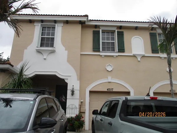 $389,000 | 4257 Southwest Pine Cove Court, Stuart, FL 34997