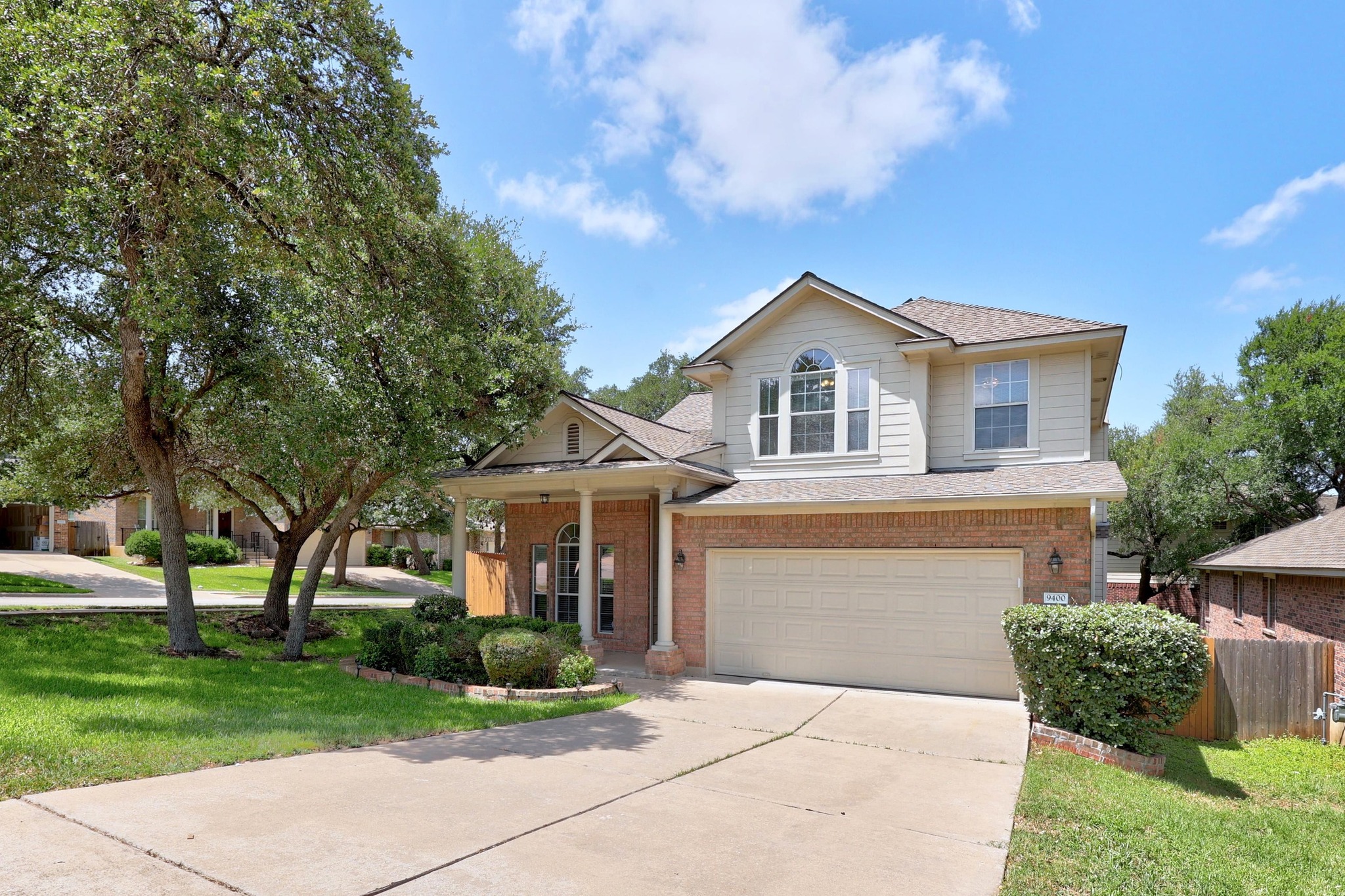 9400 Billingham Trail Austin, TX 78717 - Photo 2 of 32