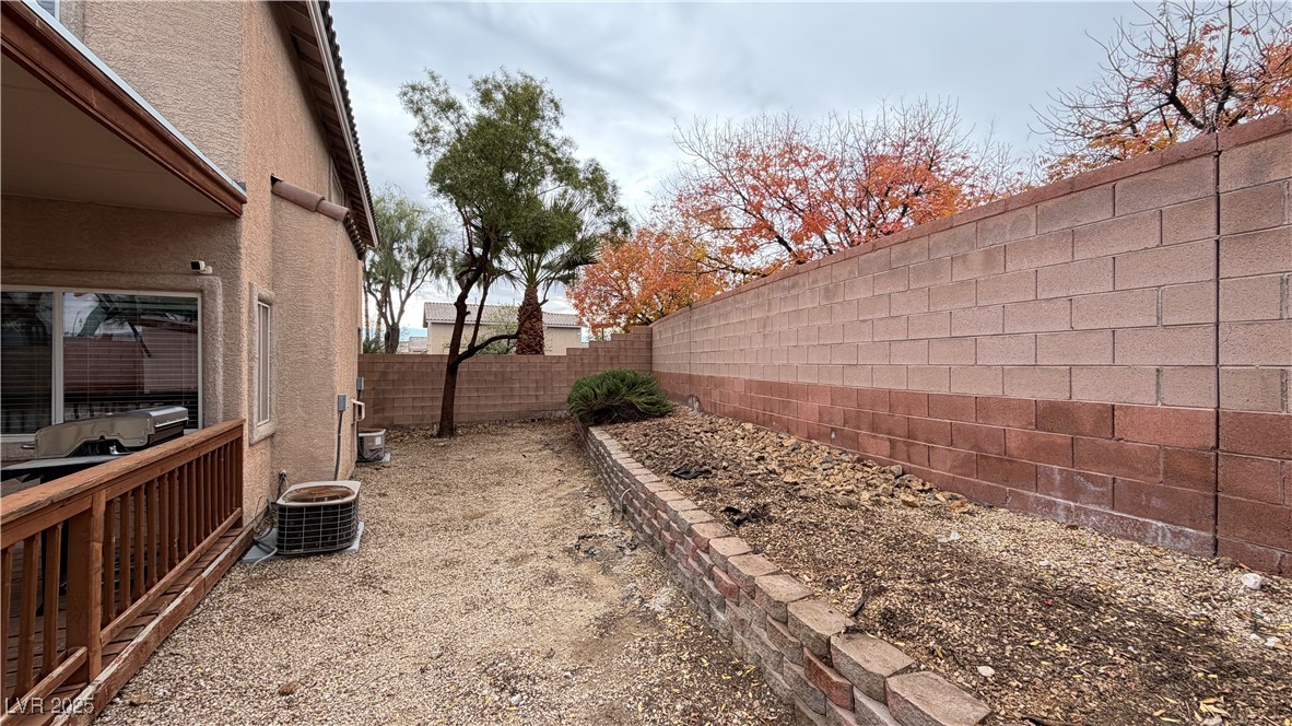 11040 Linden Leaf Avenue Las Vegas, NV 89144 - Photo 15 of 23