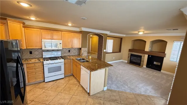 $2,450 | 11040 Linden Leaf Avenue, Las Vegas, NV 89144