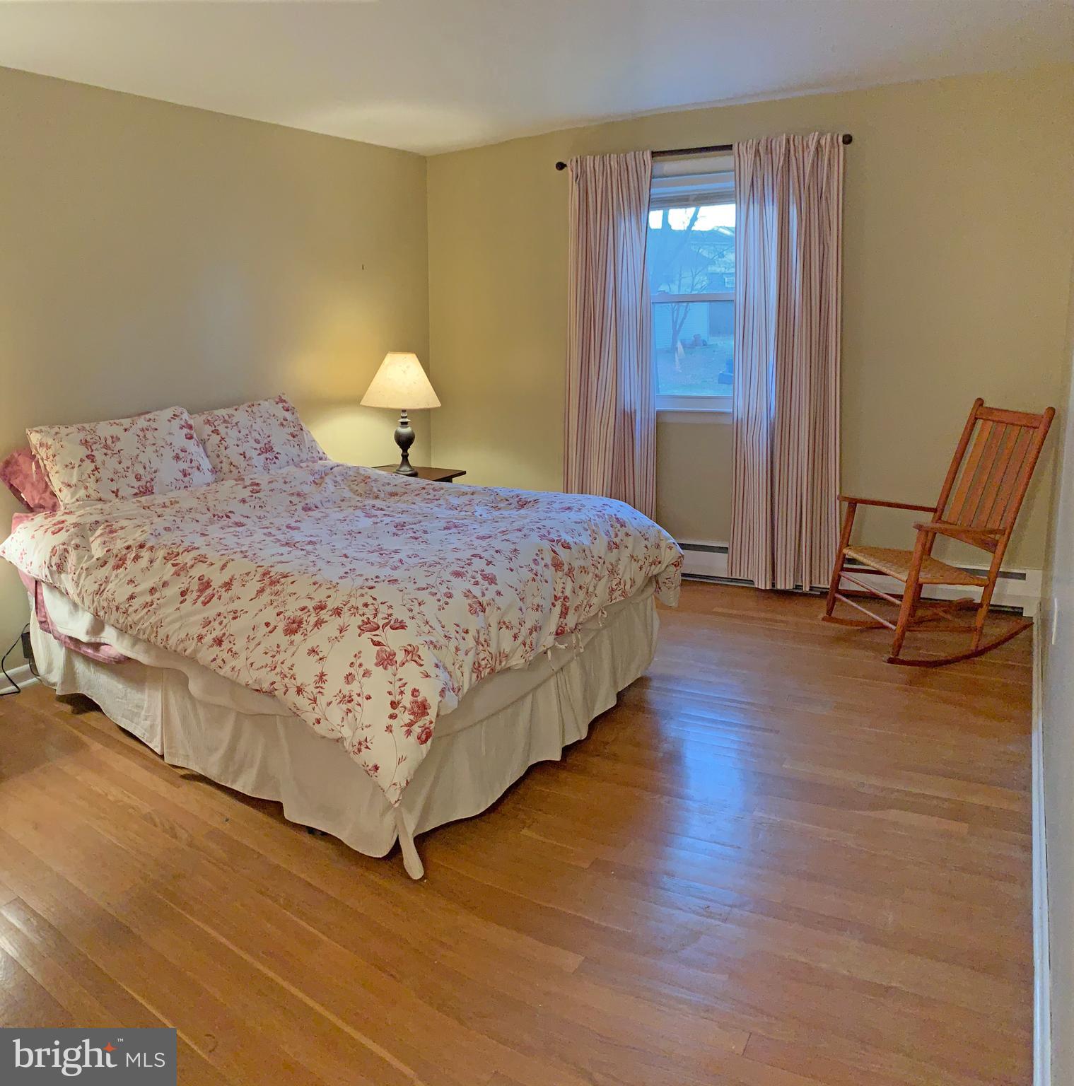 44 Gale Road Camp Hill, PA 17011 - Photo 22 of 40 Bedroom #2