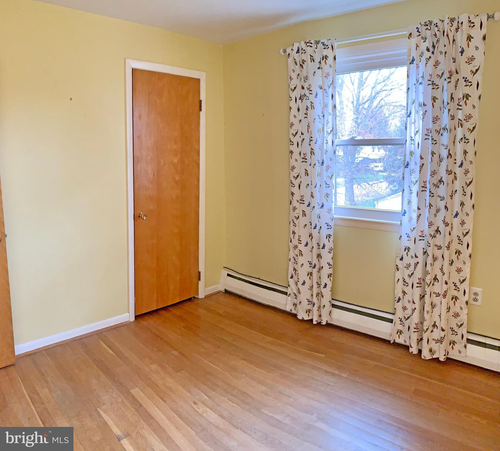 44 Gale Road Camp Hill, PA 17011 - Photo 25 of 40 Bedroom #3
