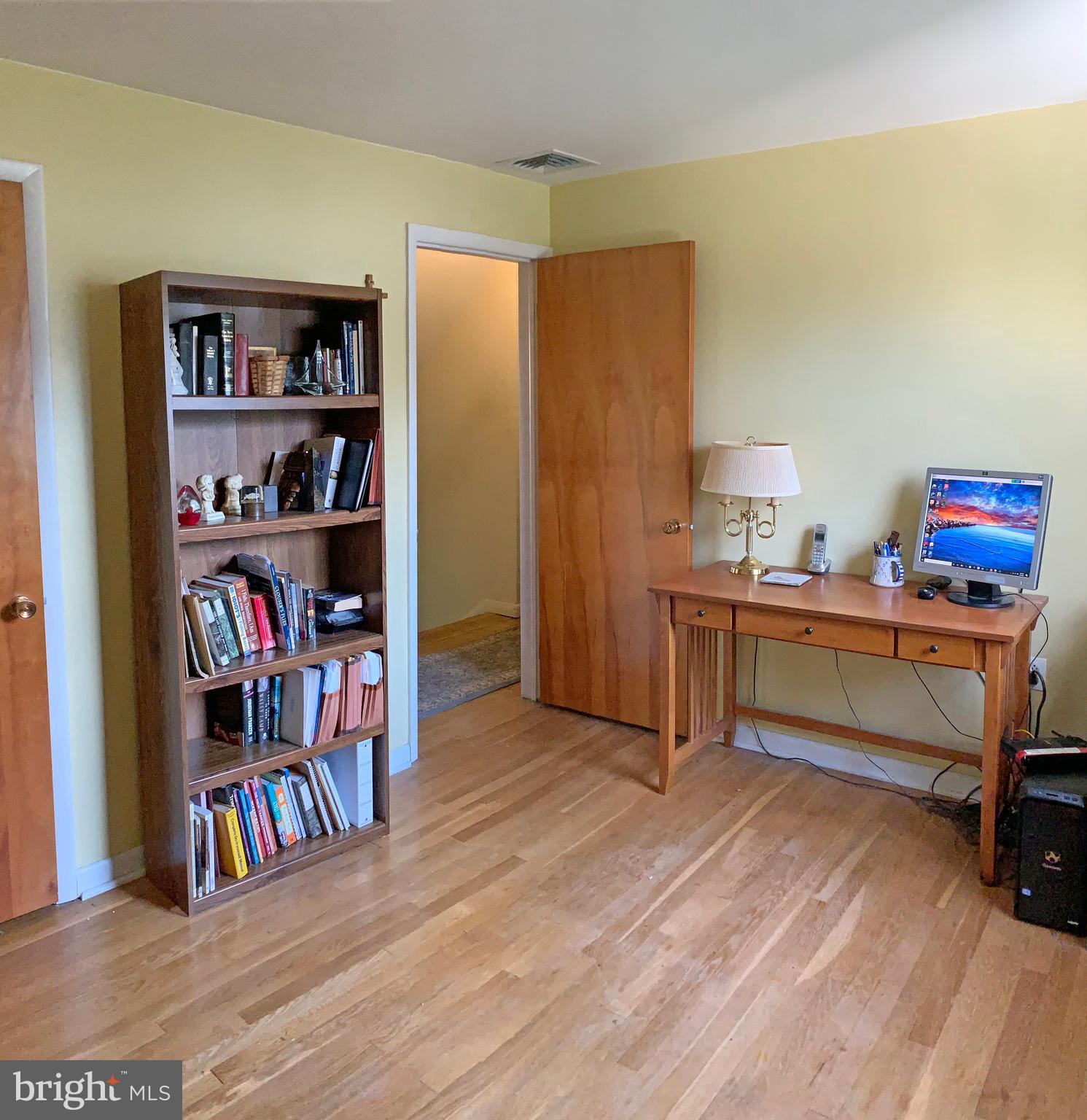44 Gale Road Camp Hill, PA 17011 - Photo 28 of 40 Bedroom #4