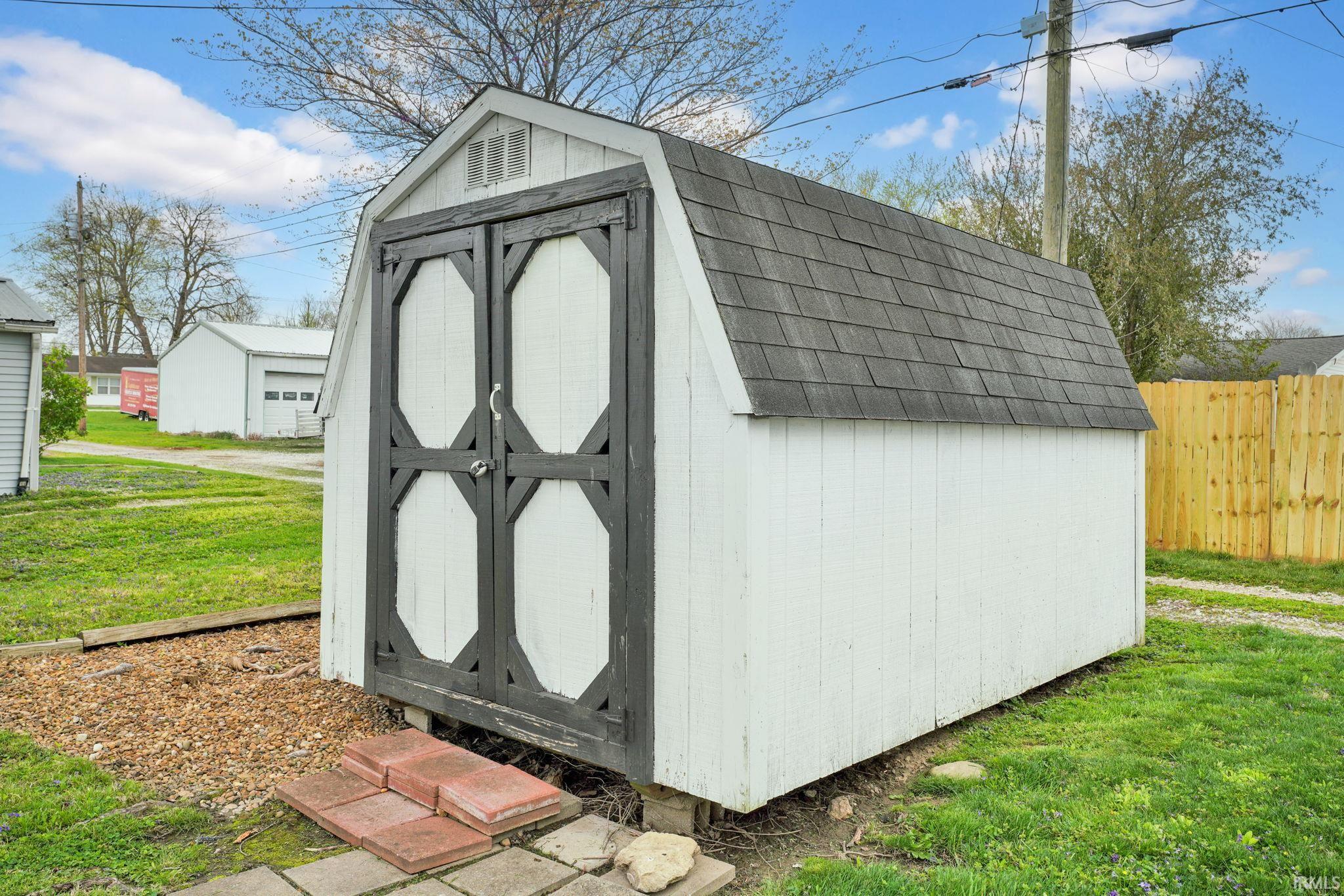 1215 West Warren Street Mitchell, IN 47446 - Photo 14 of 19