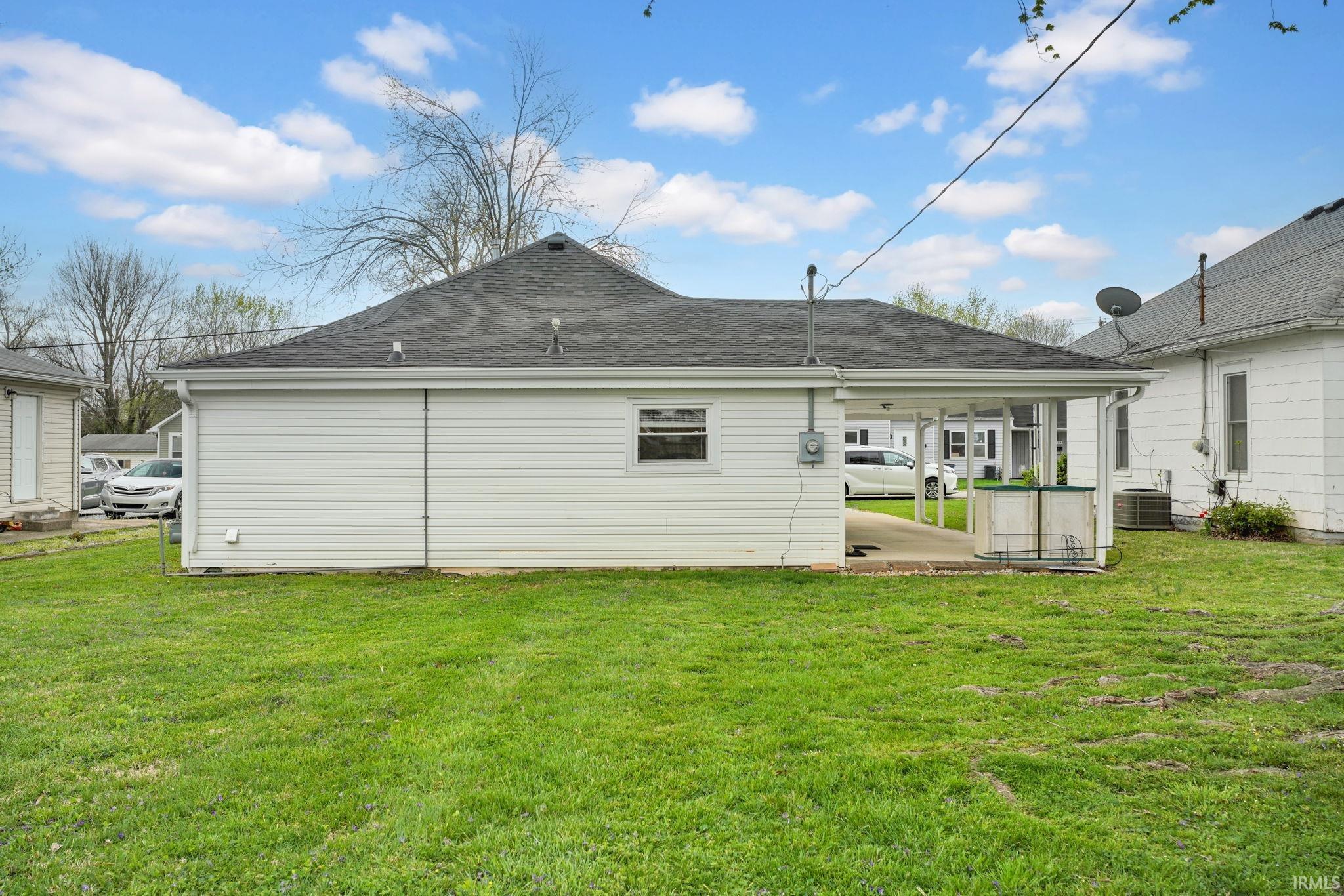 1215 West Warren Street Mitchell, IN 47446 - Photo 17 of 19