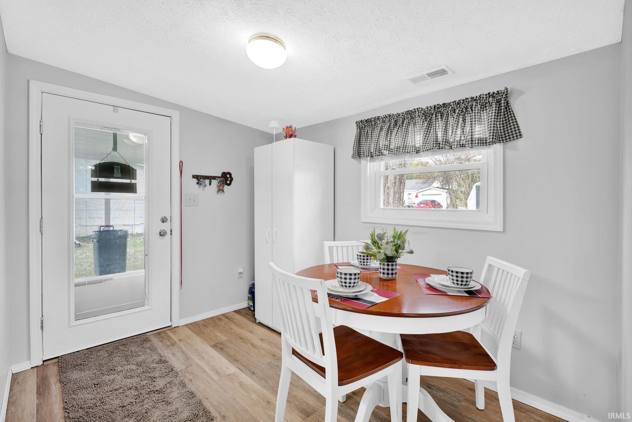 1215 West Warren Street Mitchell, IN 47446 - Photo 5 of 19