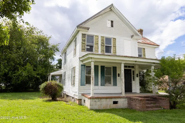 $110,000 | 313 North Oakum Street, Edenton, NC 27932