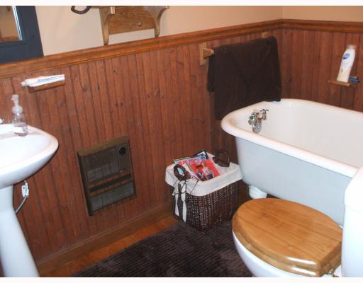 401 Bells Lake Road Prosperity, PA 15329 - Photo 8 of 15 Master Bath/Spa.