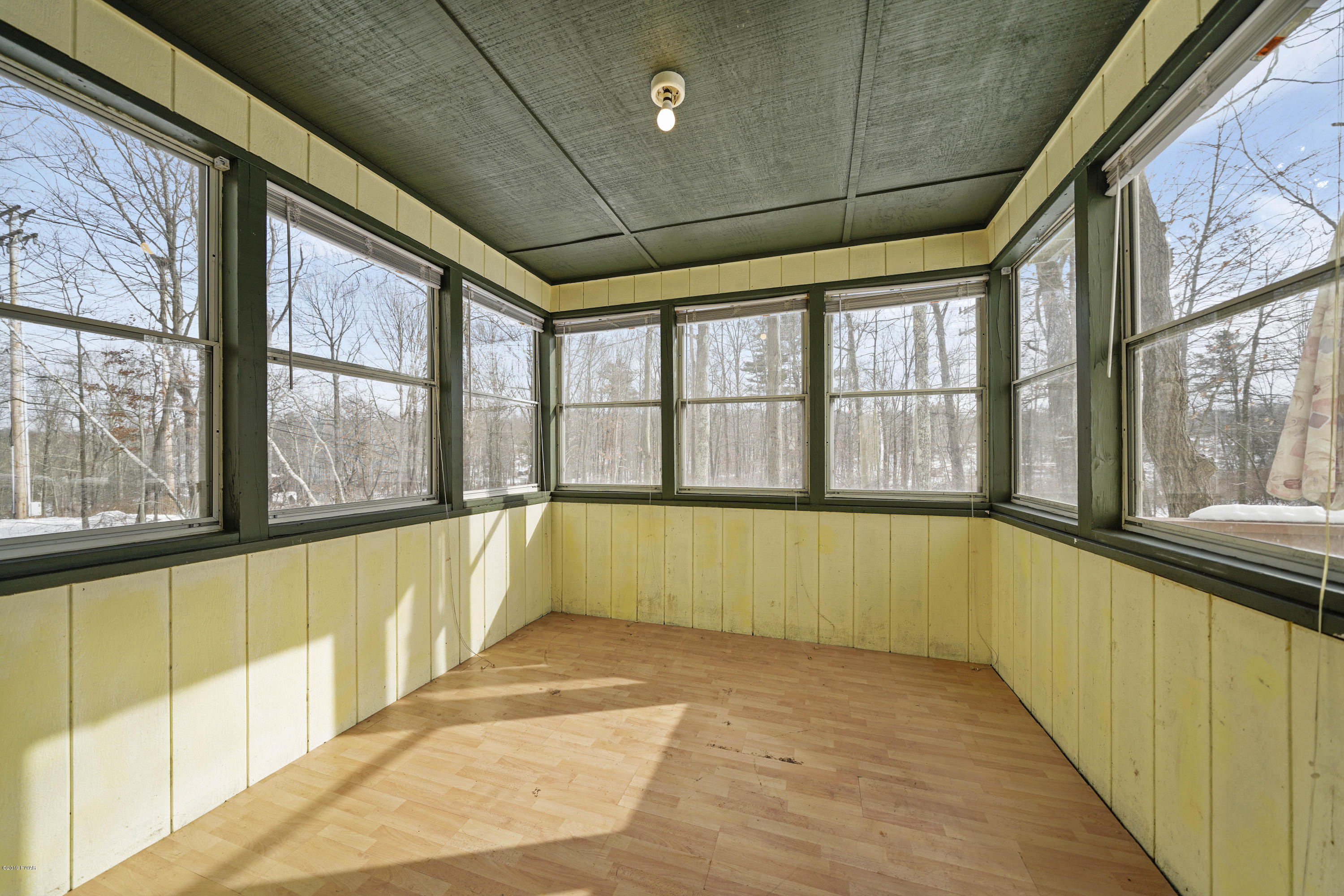 109 Kirkham Road Bushkill, PA 18324 - Photo 15 of 20