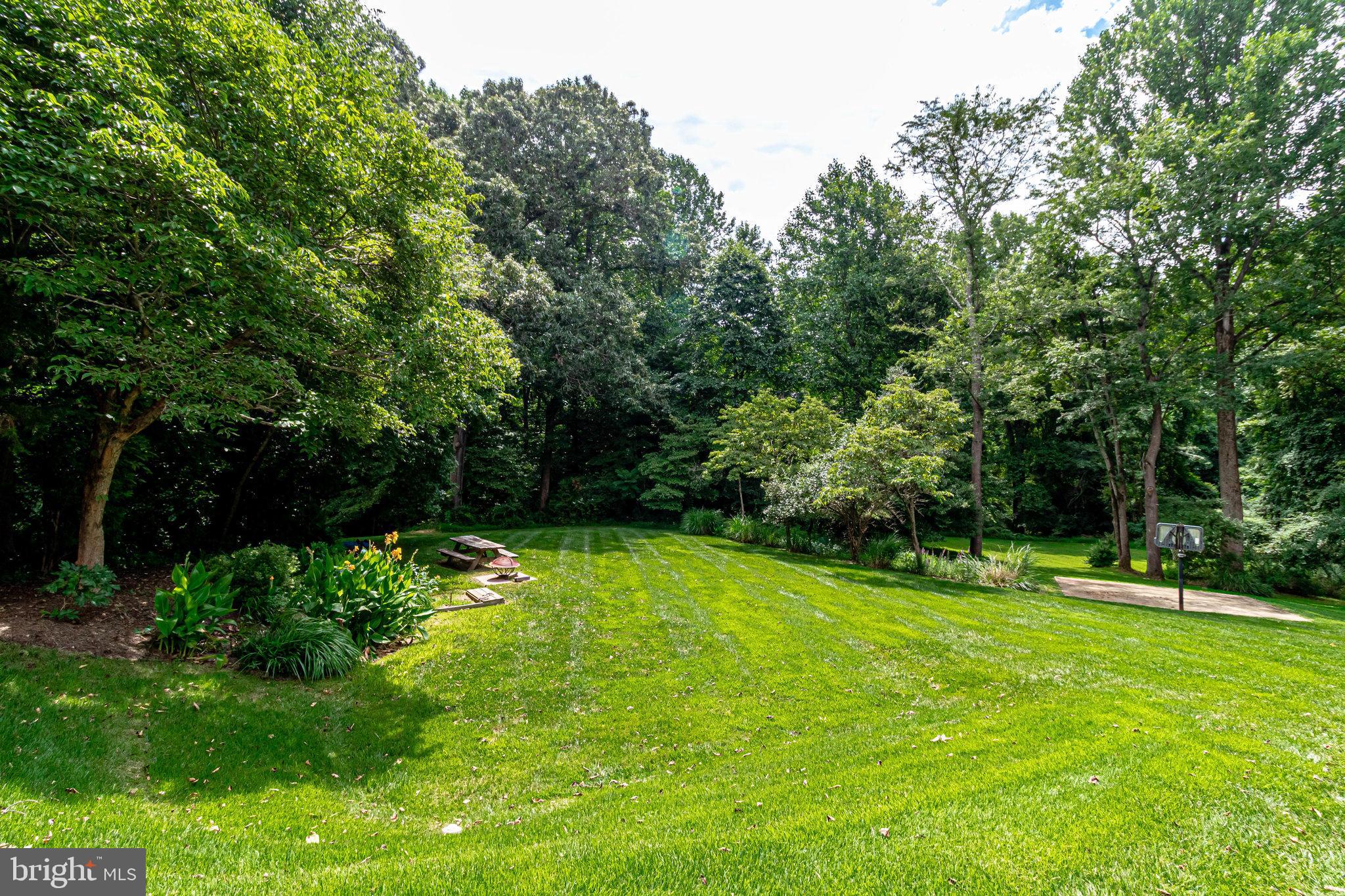 5260 O'Faly Road Fairfax, VA 22030 - Photo 84 of 96 Quiet