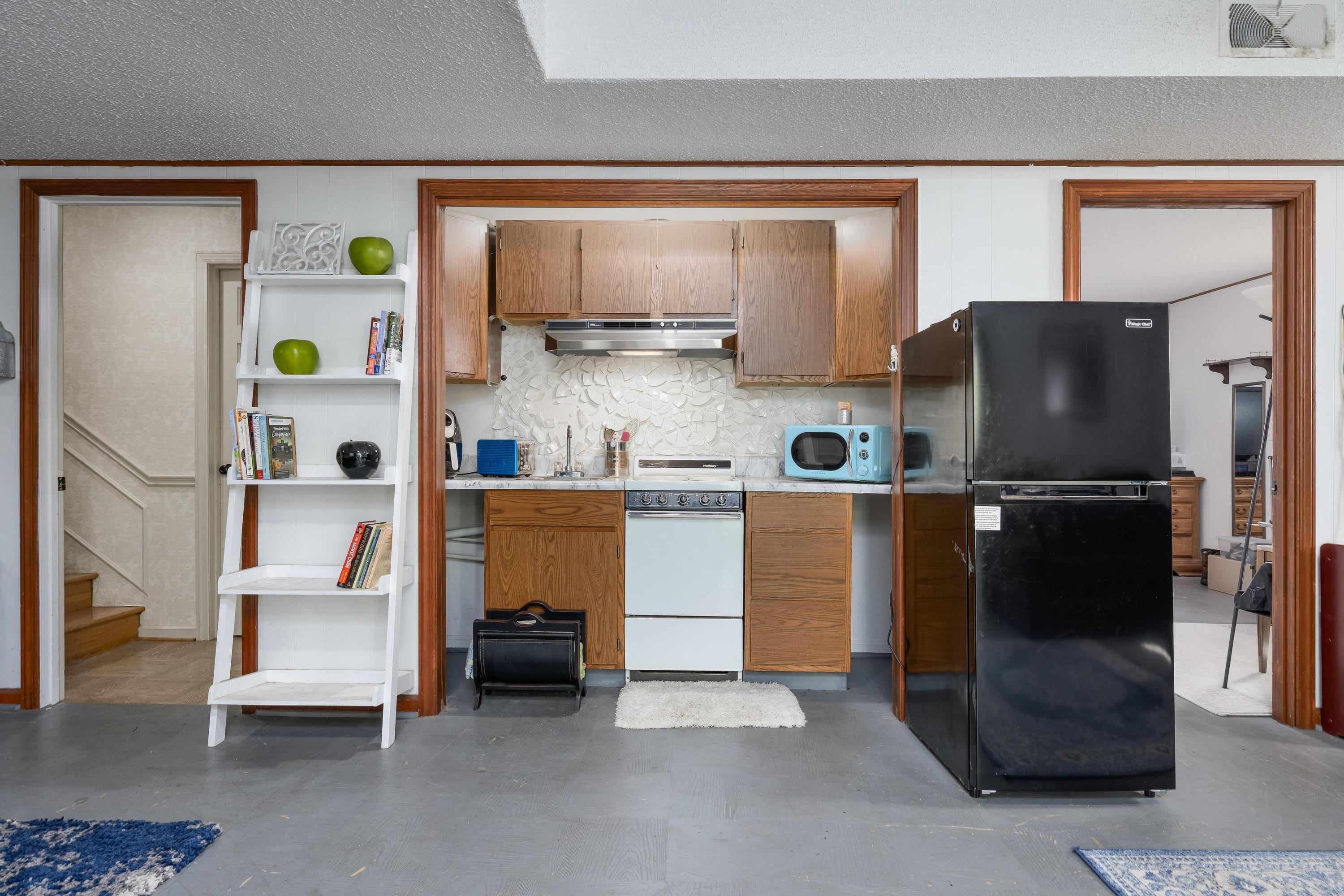7007 Genoa Drive Chattanooga, TN 37421 - Photo 32 of 39 Basement Apartment
