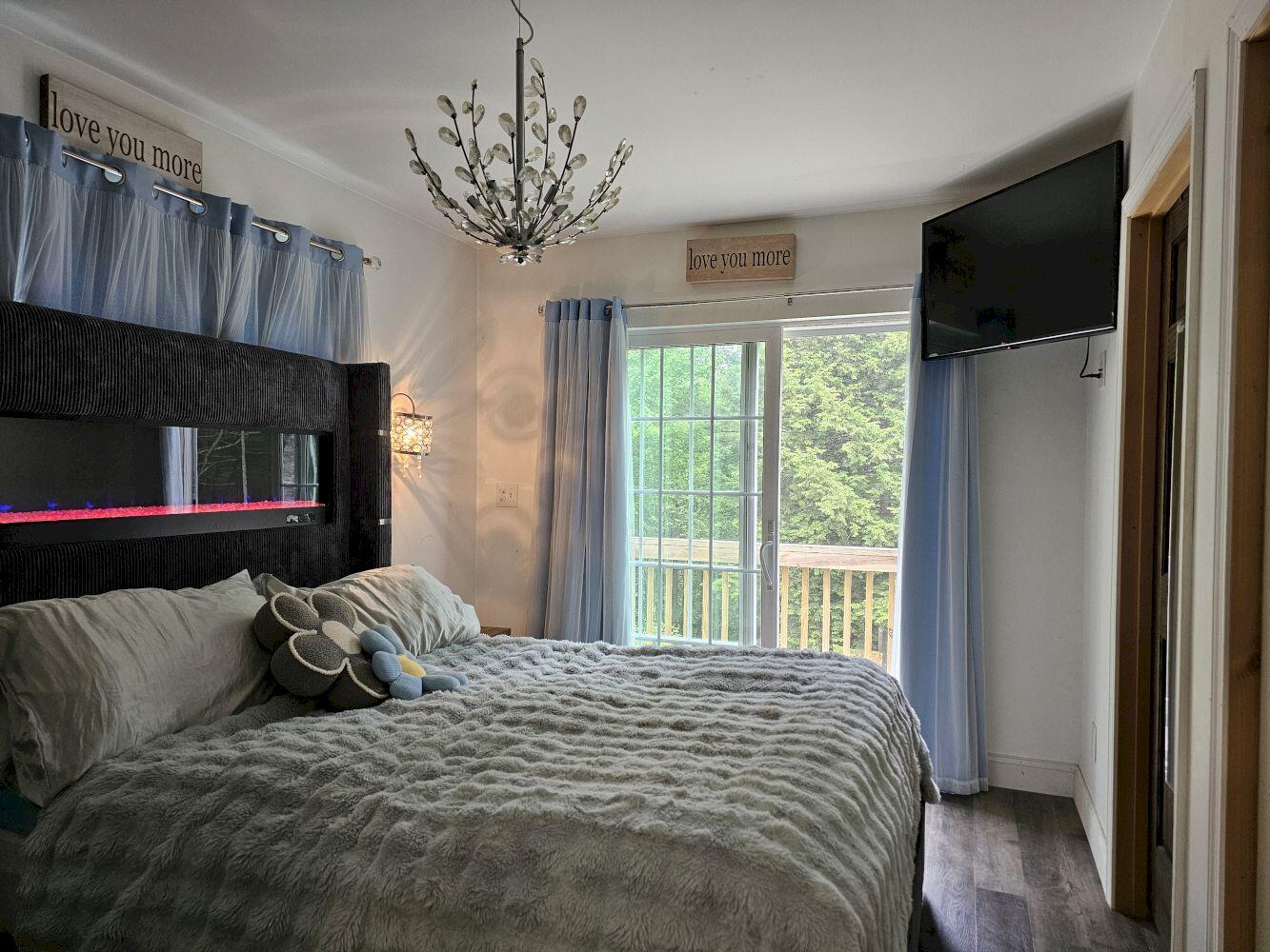 123 Frith Road Moscow, ME 04920 - Photo 26 of 63 28