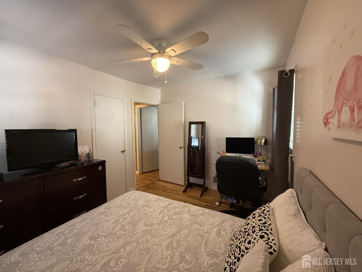 39 Stratford Road East Brunswick, NJ 08816 - Photo 11 of 26