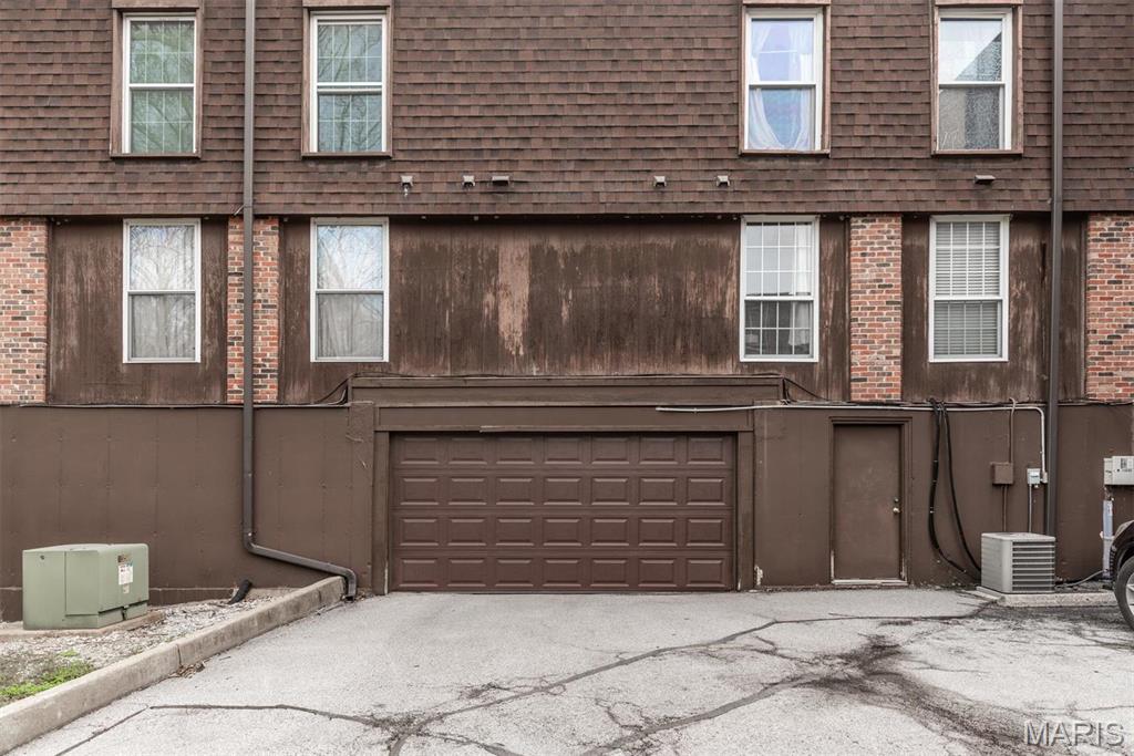 13555 Coliseum Drive, Unit G Chesterfield, MO 63017 - Photo 20 of 27