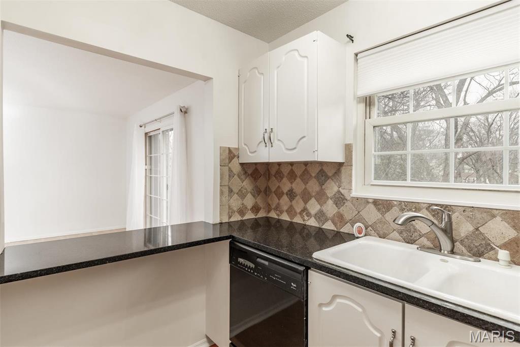 13555 Coliseum Drive, Unit G Chesterfield, MO 63017 - Photo 10 of 27