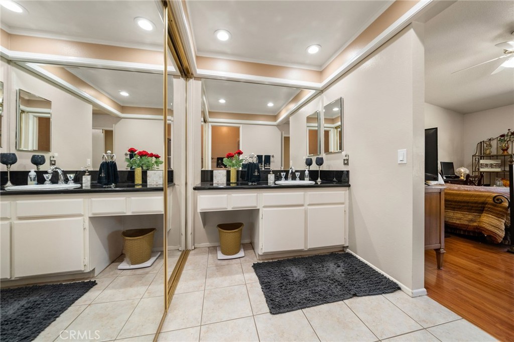 1869 Sugarloaf Avenue Upland, CA 91784 - Photo 22 of 41