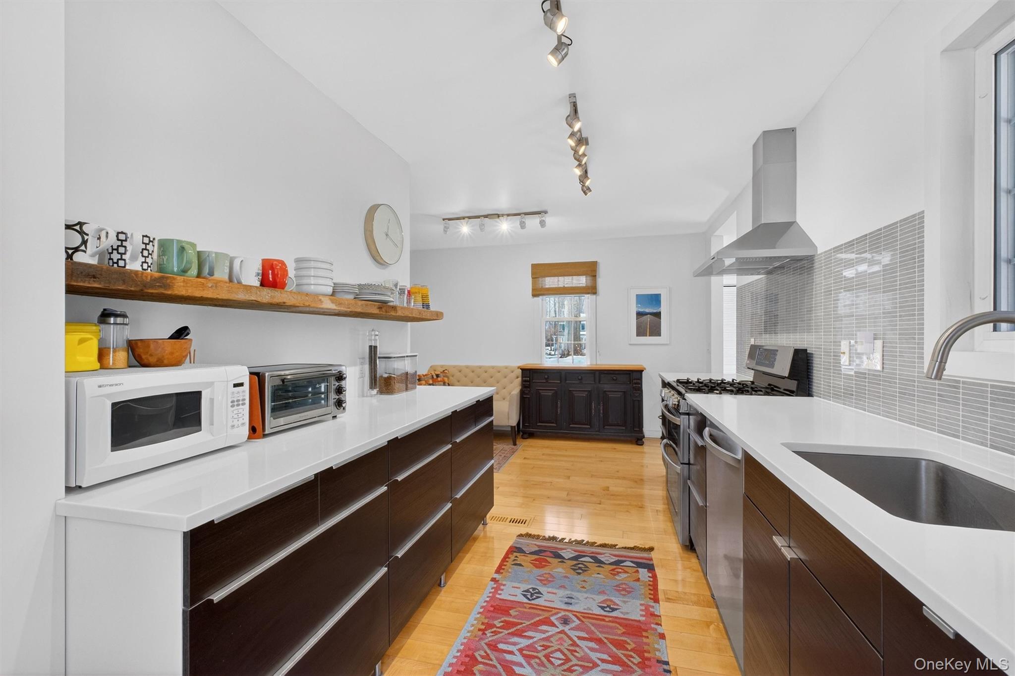 208 Ressique Road Carmel, NY 10512 - Photo 8 of 40 Sleek updated modern kitchen