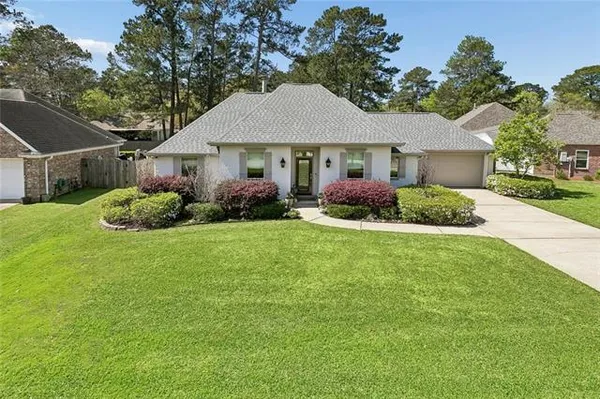 $389,000 | 2064 West Ridge Drive, Mandeville, LA 70448