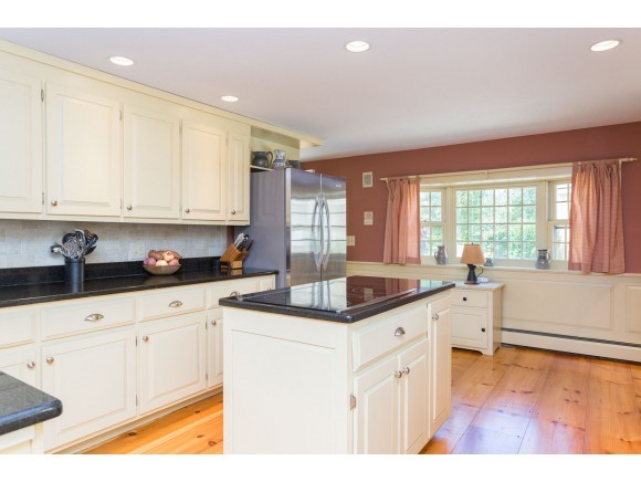 561 South Road Rye, NH 03870 - Photo 3 of 30