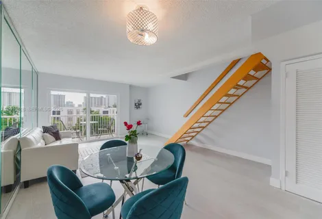 $298,000 | 17800 Atlantic Boulevard, Unit PH9, Sunny Isles Beach, FL 33160