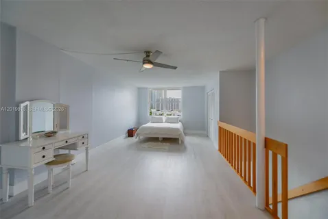 $298,000 | 17800 Atlantic Boulevard, Unit PH9, Sunny Isles Beach, FL 33160