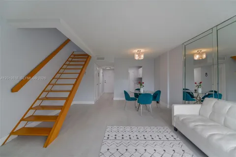 $298,000 | 17800 Atlantic Boulevard, Unit PH9, Sunny Isles Beach, FL 33160